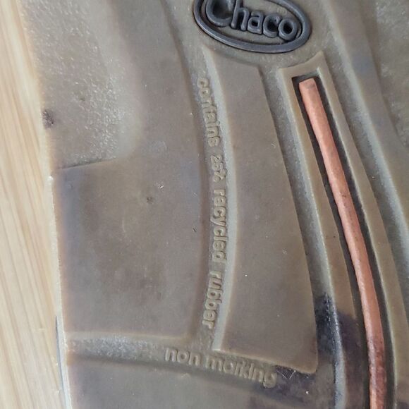 Chaco Women's Brown Leather Flip Flop Sandals Size 8 - Picture 11 of 12